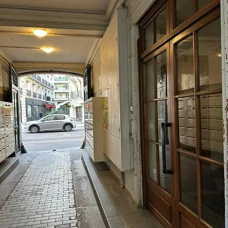 Chic Chatelet Les Halles Paris